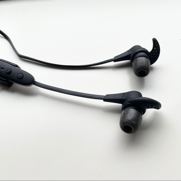 Jaybird X3 Sport Bluetooth Headphones, Blackout - Picture 12 of 16